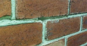 Corroded hoop irons and Expamet can damage the pointing